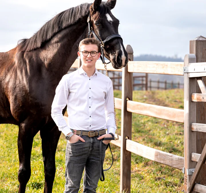 Golden Chapters Reitsport Serie